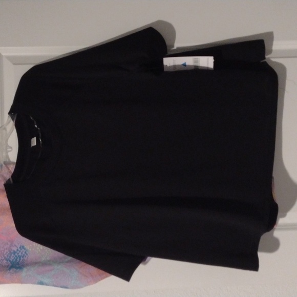 3pc bundle with earrings nwt - Picture 3 of 12